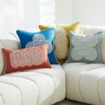 pompidou_pillow_quatrefoil_4a437bdd-b5e8-4fd3-bb30-9e079eb14844